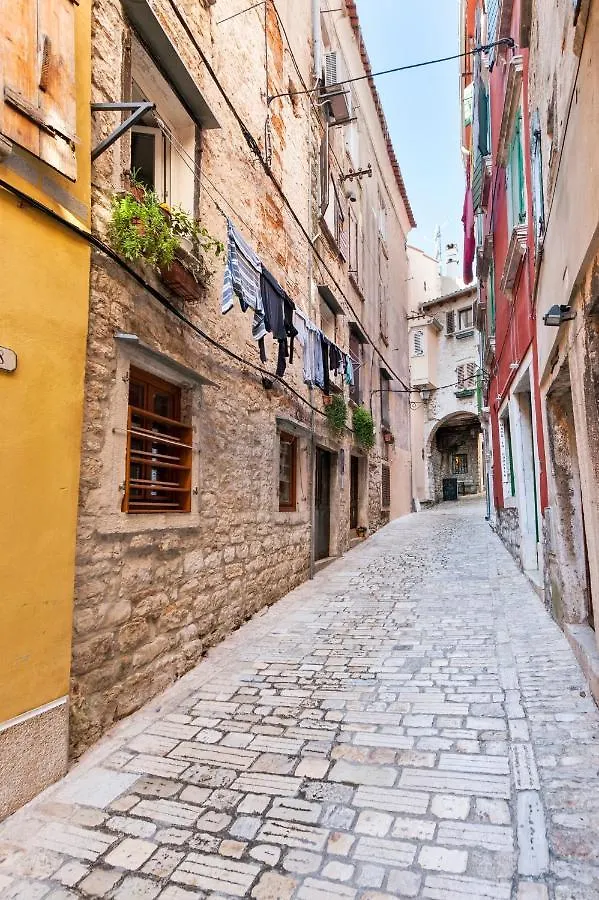 Cozy Garzoto Studios Rovinj Apartment