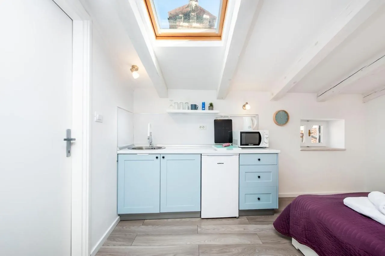 Apartment Cozy Garzoto Studios Rovinj